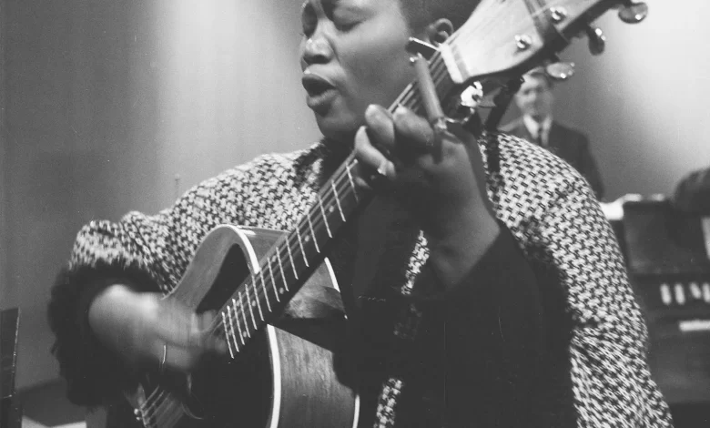 ოდეტა ჰოლმეს – Odetta Holmes (1930 – 2008)